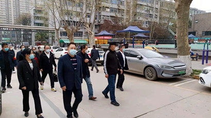 集團領(lǐng)導金輝一行赴陜西陜鋼物業(yè)資產(chǎn)管理有限公司調(diào)研